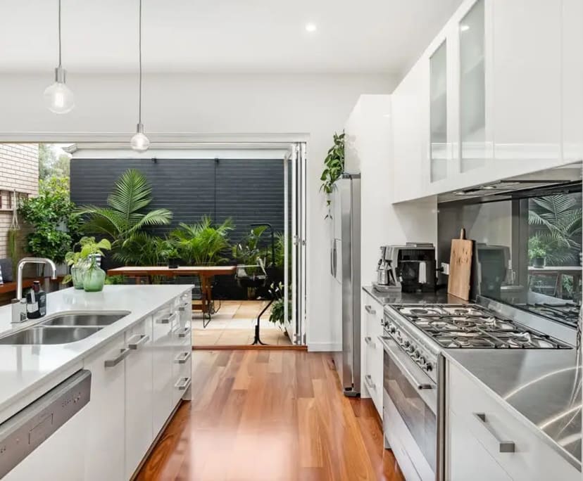 propertyImage