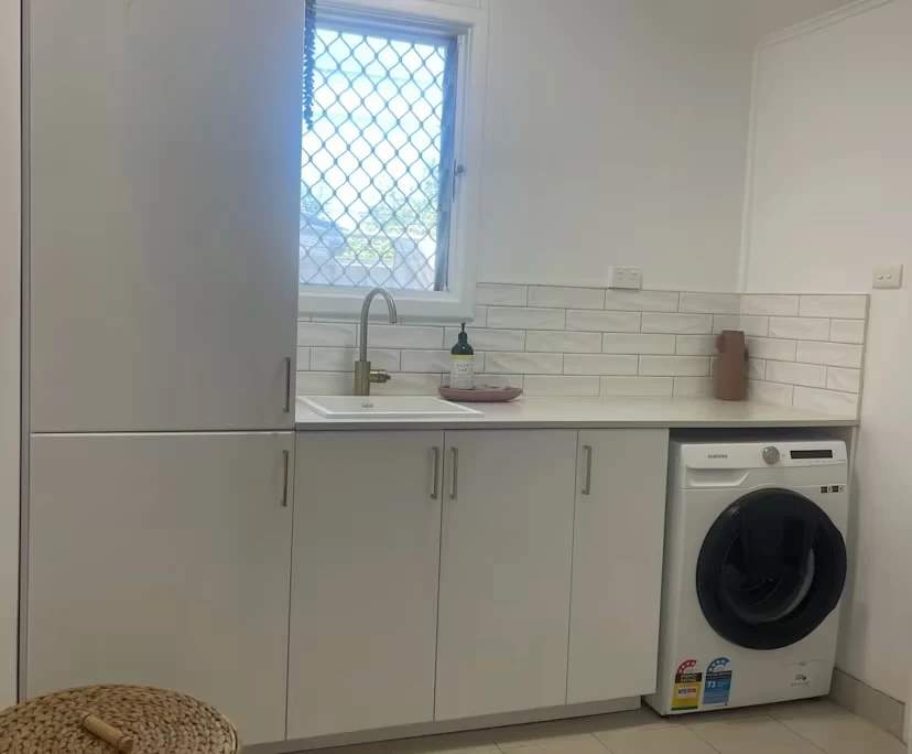 $330, Share-house, 2 bathrooms, Dianella WA 6059