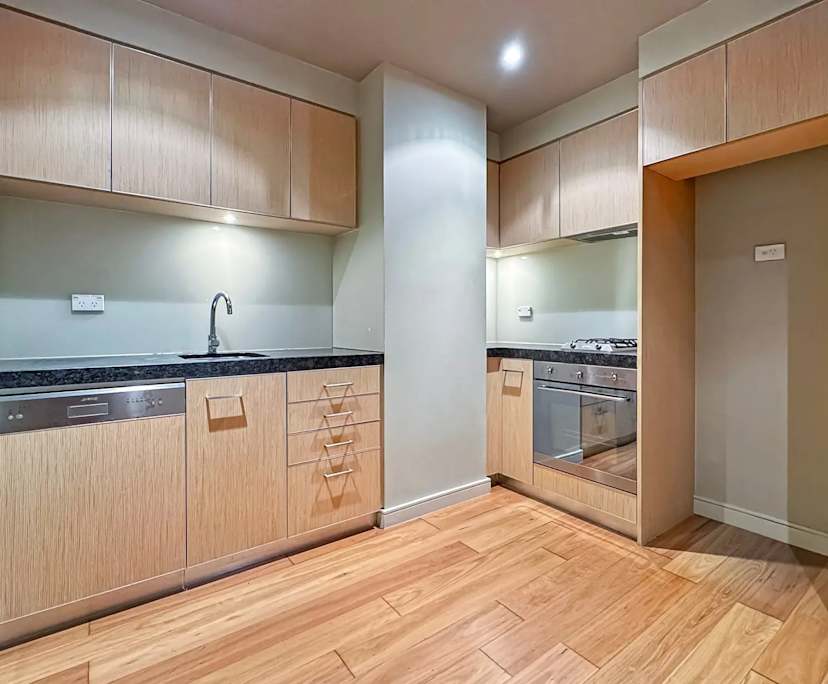 $240, Share-house, 2 bathrooms, Melbourne VIC 3000