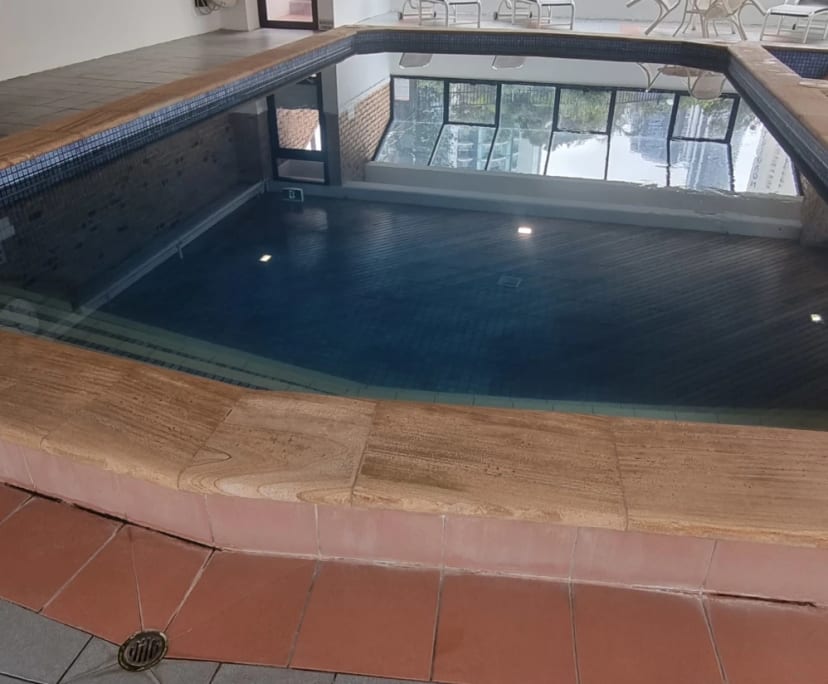 $450, Flatshare, 2 bathrooms, Surfers Paradise QLD 4217