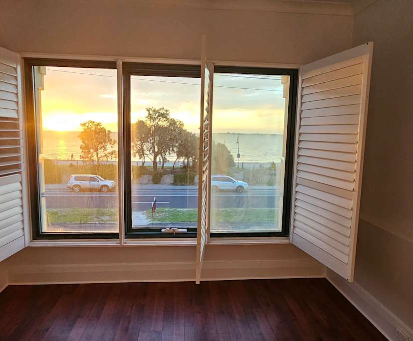 Whole property with 2 rooms for rent