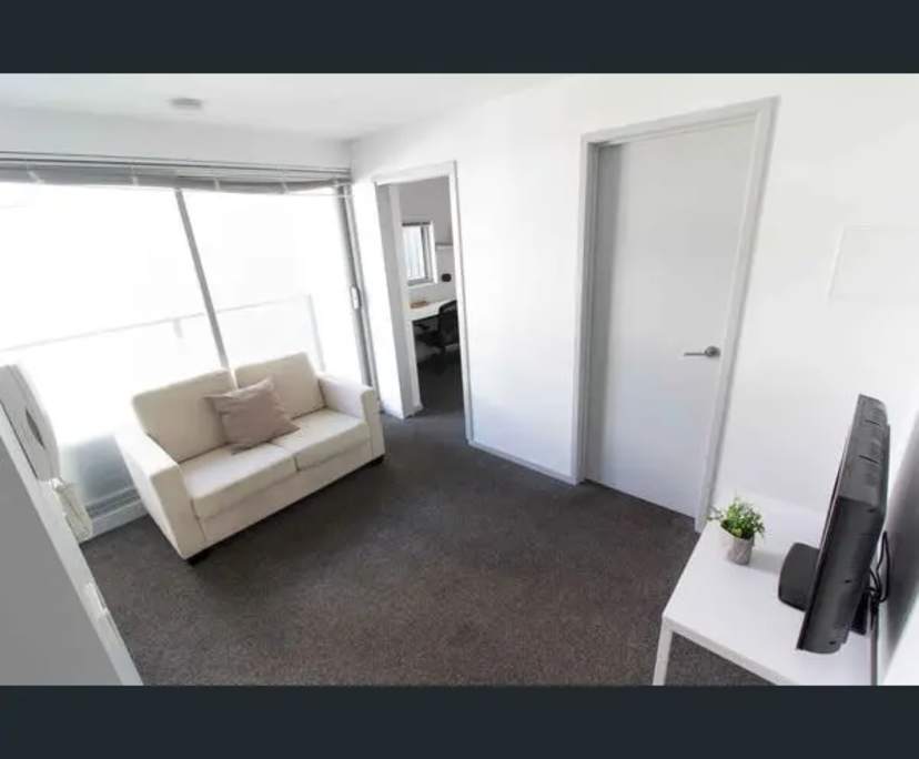 $570, Student-accommodation, 2 bathrooms, Clayton VIC 3168
