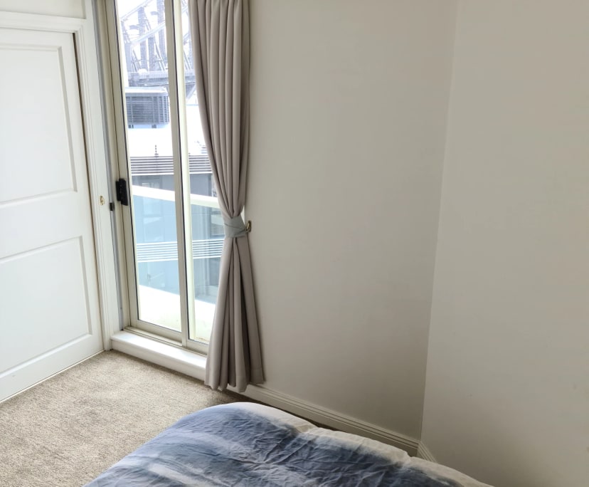$525, Flatshare, 3 bathrooms, Milsons Point NSW 2061