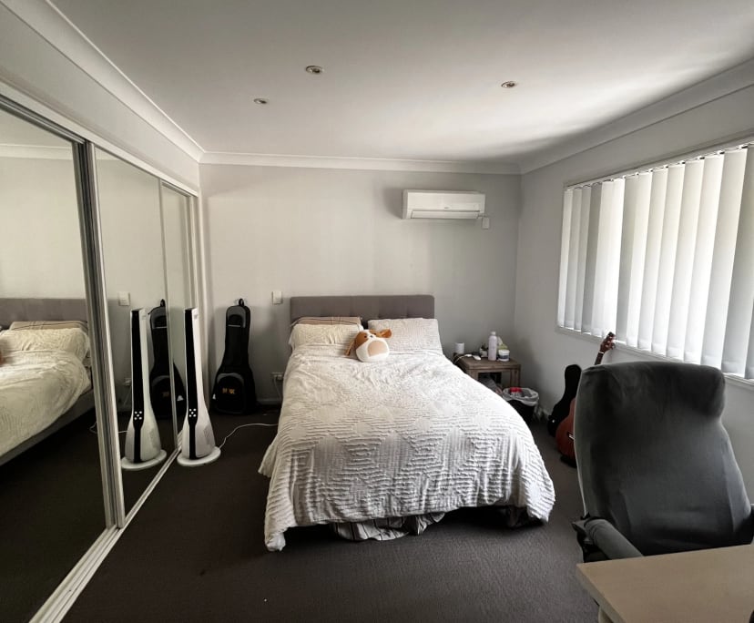 Room with ensuite in a share house