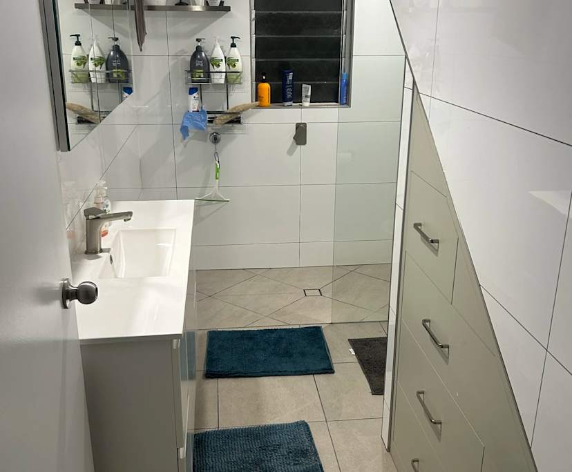 $220, Share-house, 4 bathrooms, Walkervale QLD 4670