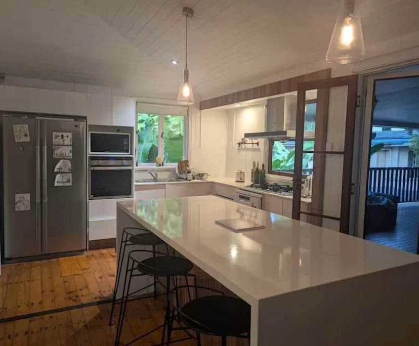 $240, Share-house, 5 bathrooms, Indooroopilly QLD 4068