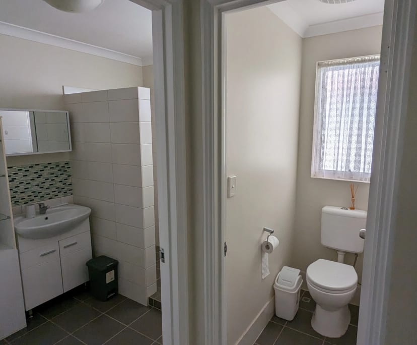 $325, Granny-flat, 1 bathroom, Butler WA 6036