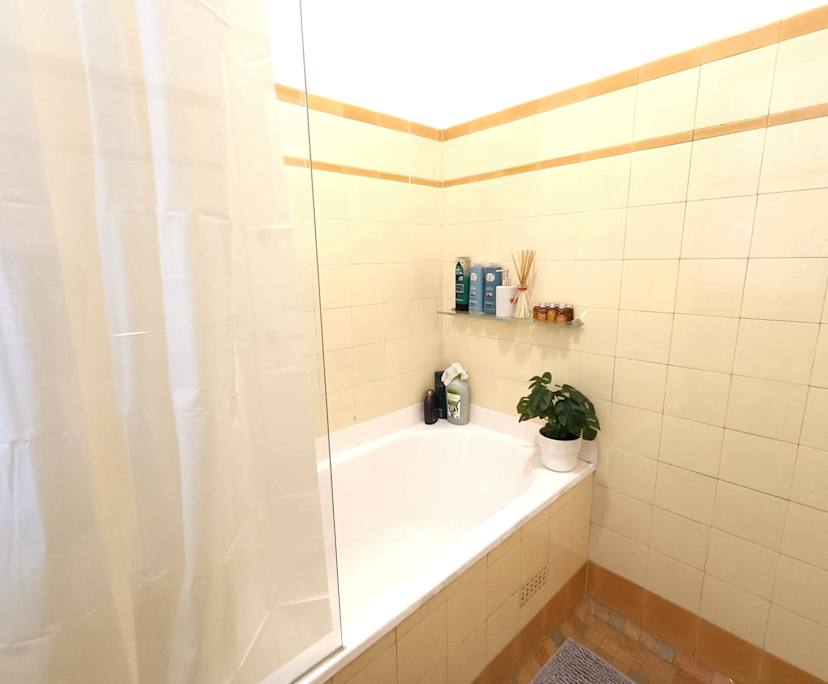$380, Flatshare, 6 bathrooms, Surry Hills NSW 2010