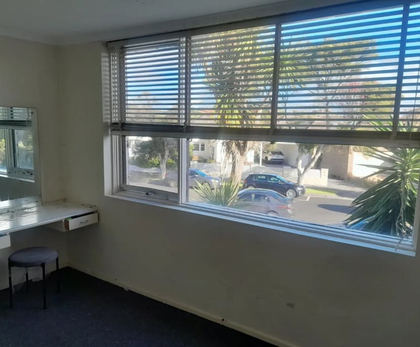 Unfurnished room in a flatshare