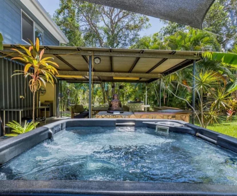 $240, Share-house, 4 bathrooms, Agnes Water QLD 4677