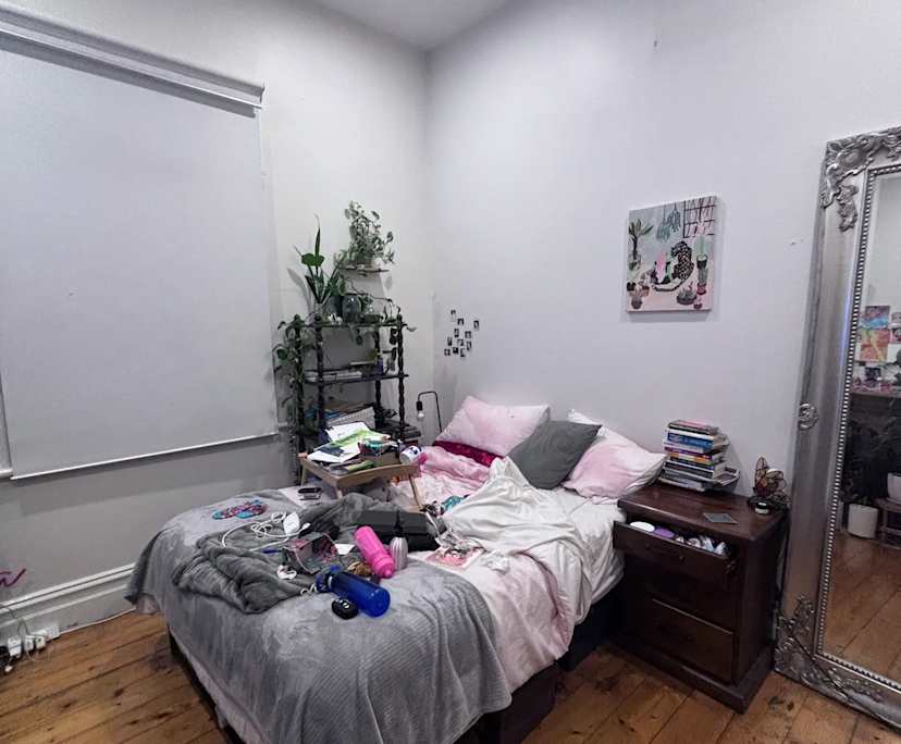 propertyImage