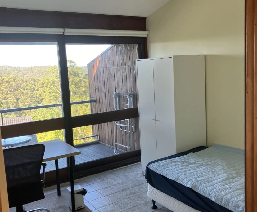 Furnished room in a share house