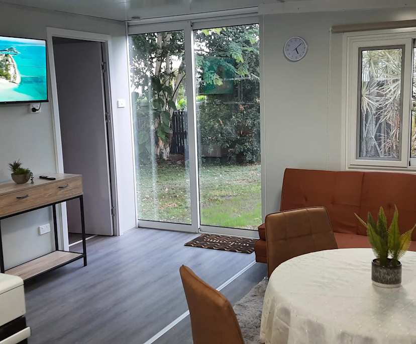 $420, Granny-flat, 2 bathrooms, Mount Sheridan QLD 4868