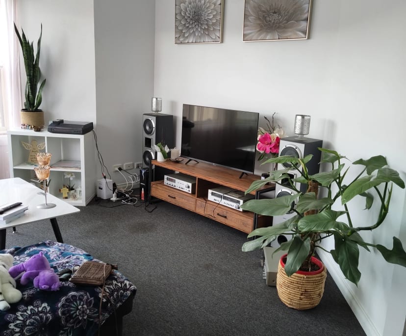 propertyImage