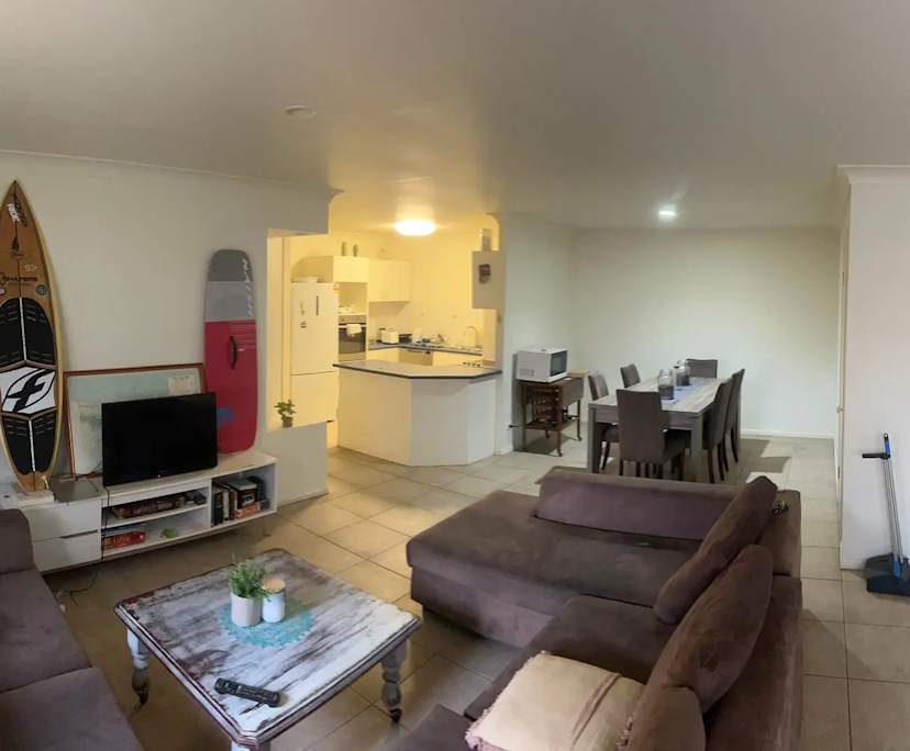 Furnished room in a share house