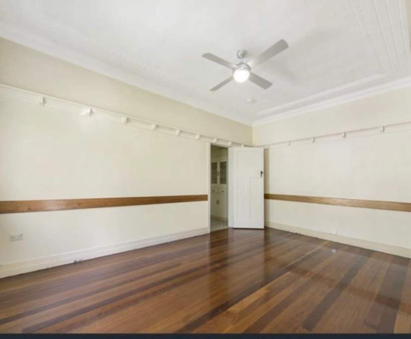 Unfurnished room in a share house