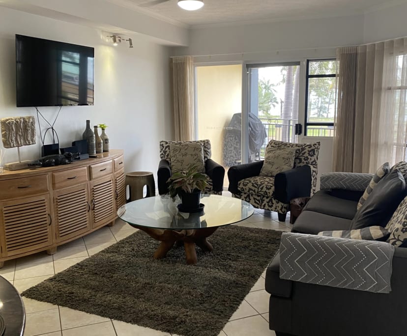 Furnished room in a flatshare