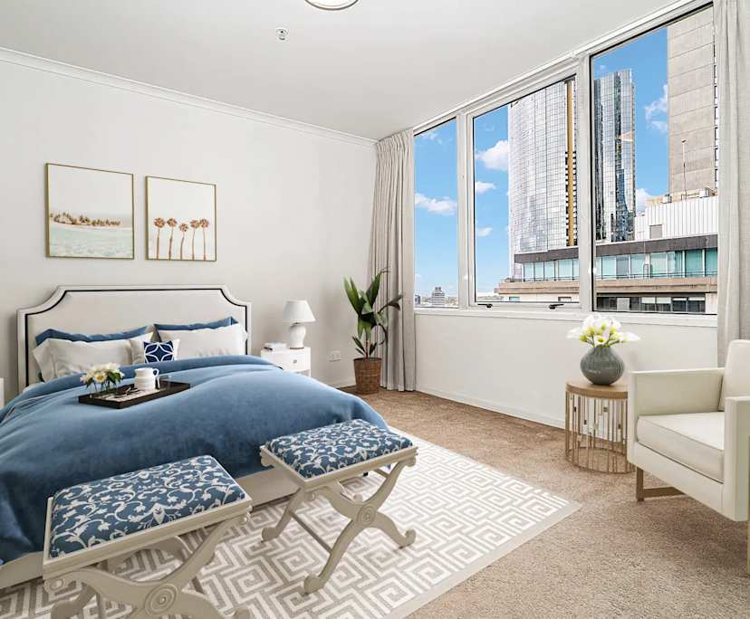 Furnished room with ensuite in a flatshare