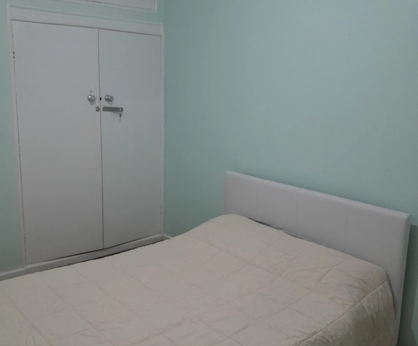 Furnished room in a share house