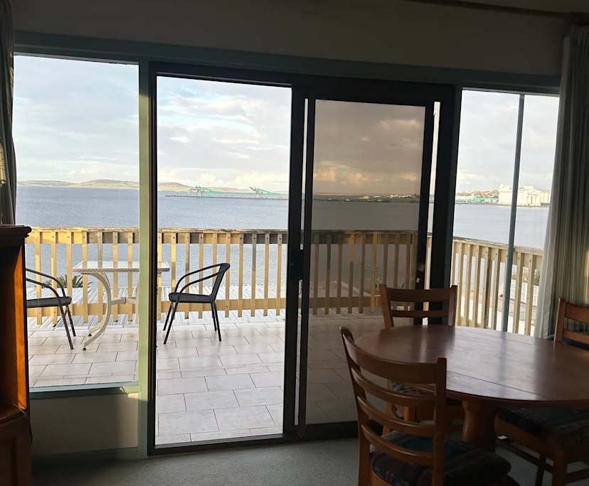 Whole property with 3 rooms for rent