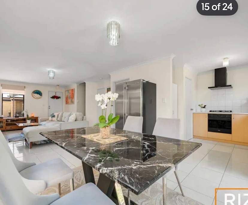 Furnished room in a share house