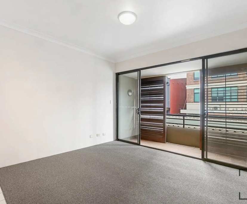 $550, 1-bed, 1 bathroom, Newtown NSW 2042