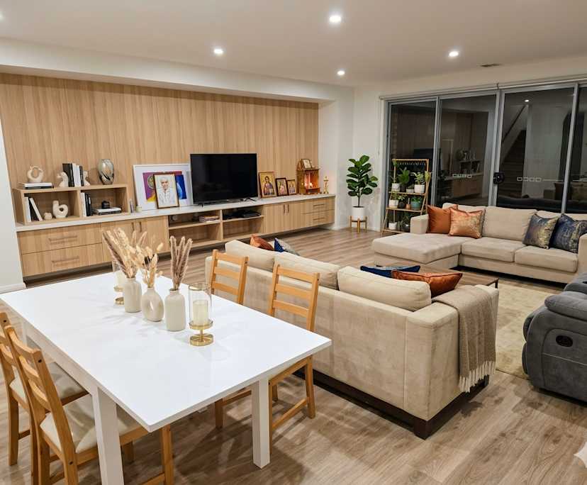 Furnished room in a share house