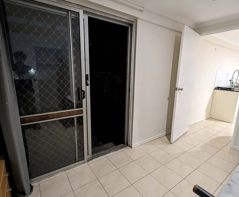 $180, Share-house, 2 bathrooms, Underwood QLD 4119