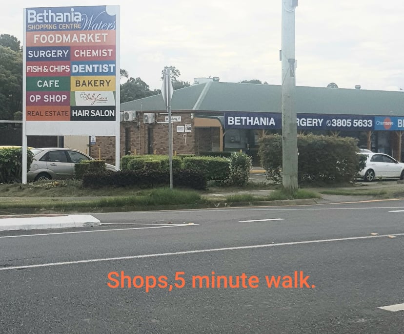 $250, Share-house, 3 bathrooms, Bethania QLD 4205