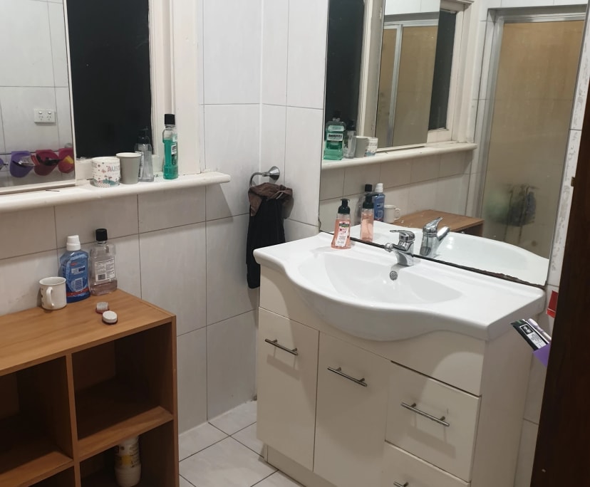 $200, Share-house, 4 bathrooms, Burwood VIC 3125