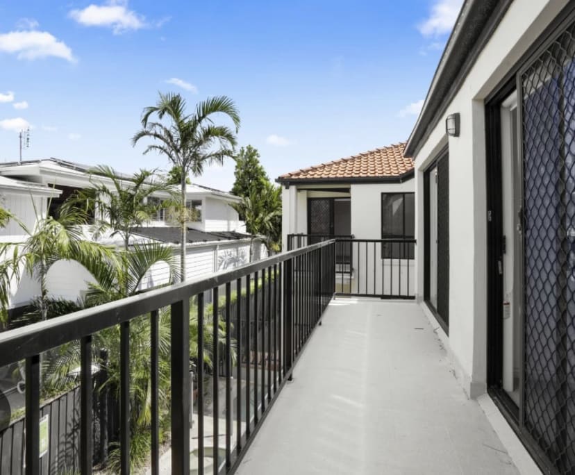 $500, Share-house, 3 bathrooms, Mermaid Beach QLD 4218