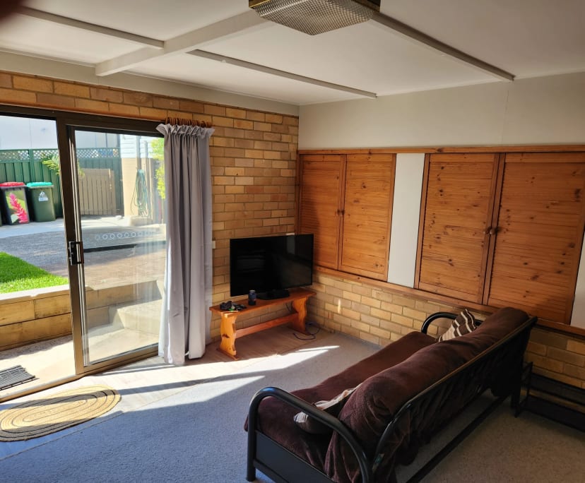 Room in a share house