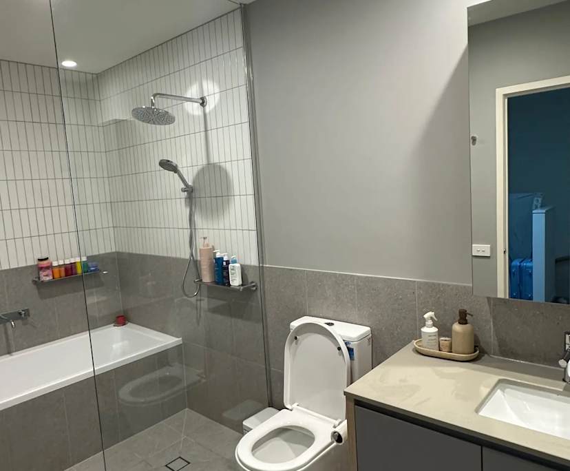 Unfurnished room in a share house