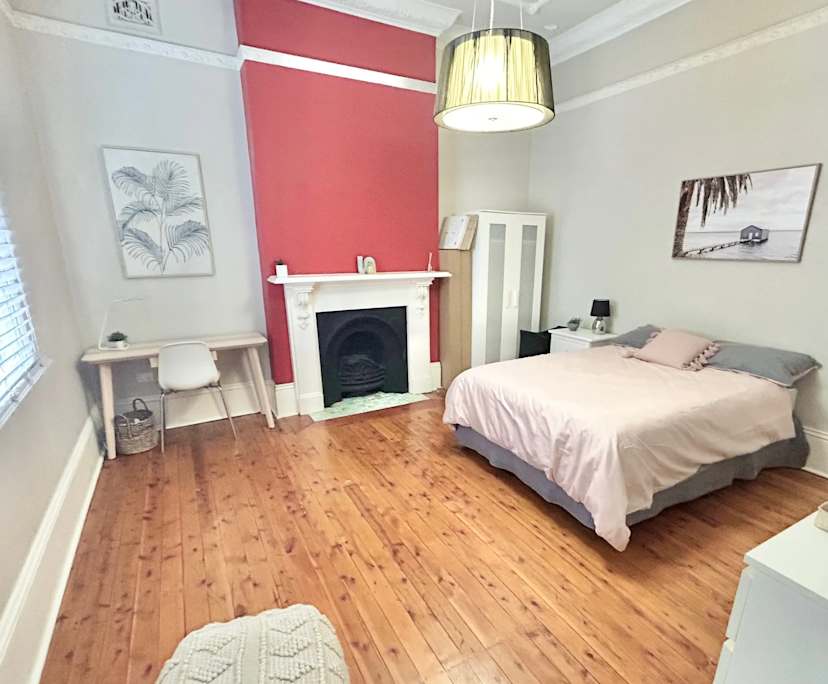 Furnished room in a share house