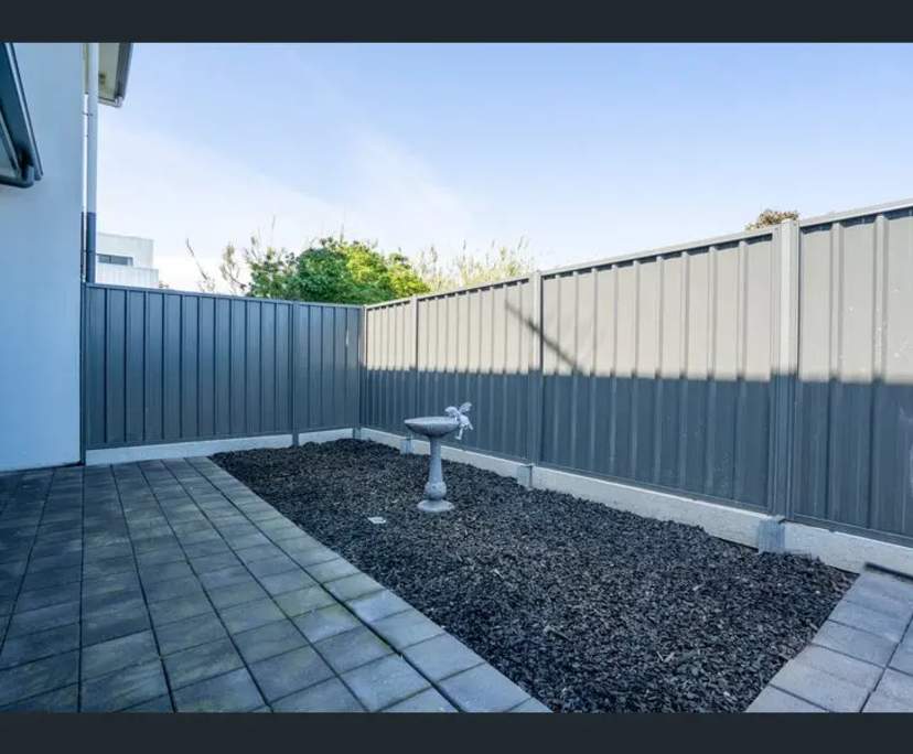 $300, Share-house, 2 bathrooms, Findon SA 5023