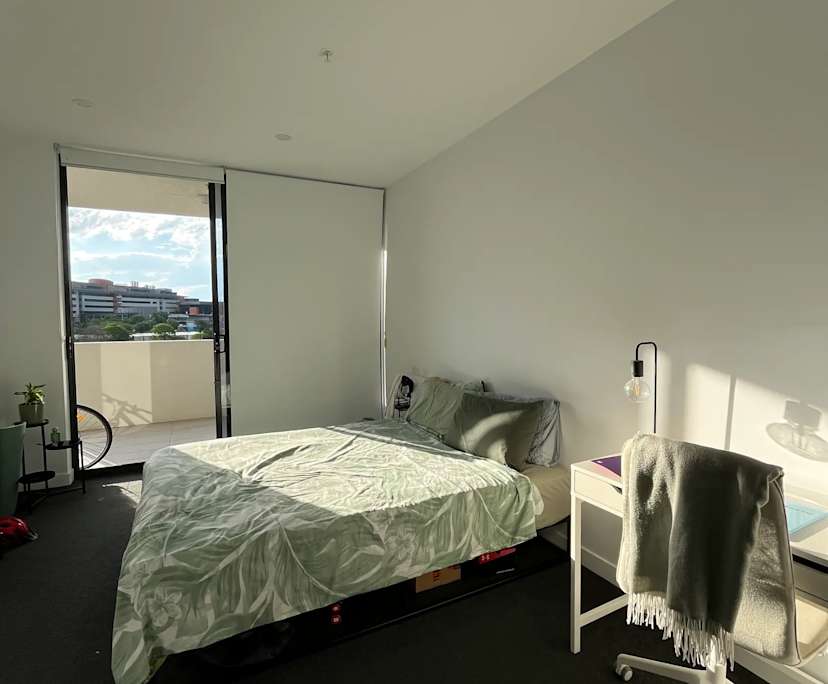 $500, Flatshare, 2 bathrooms, Woolloongabba QLD 4102