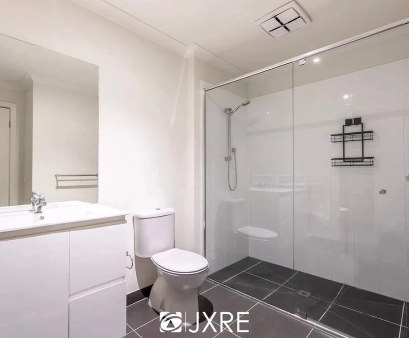 Room in a share house