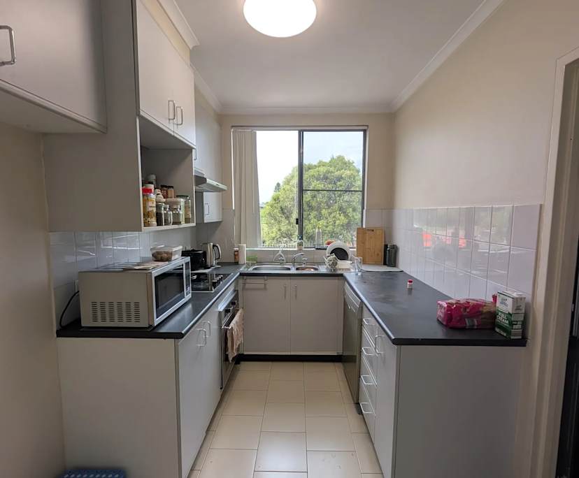 $300, Flatshare, 2 bathrooms, Liverpool NSW 2170