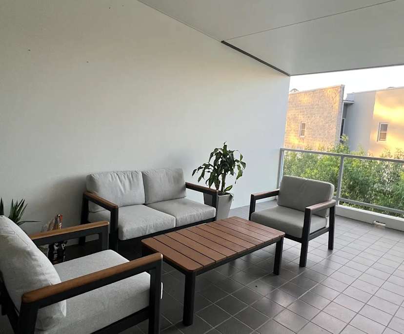 Furnished room with own bathroom