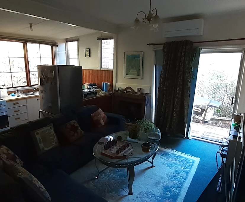 Unfurnished room in a share house