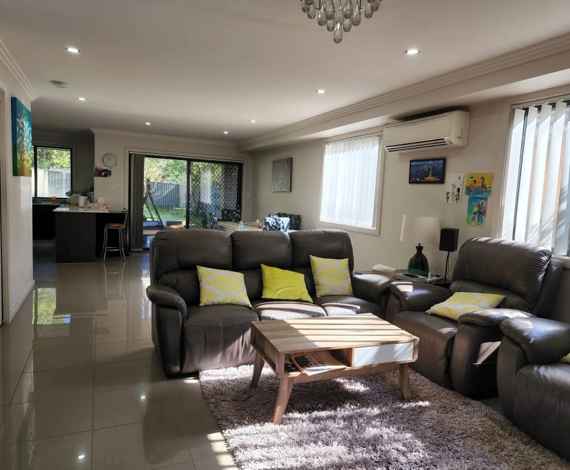 Furnished room in a share house