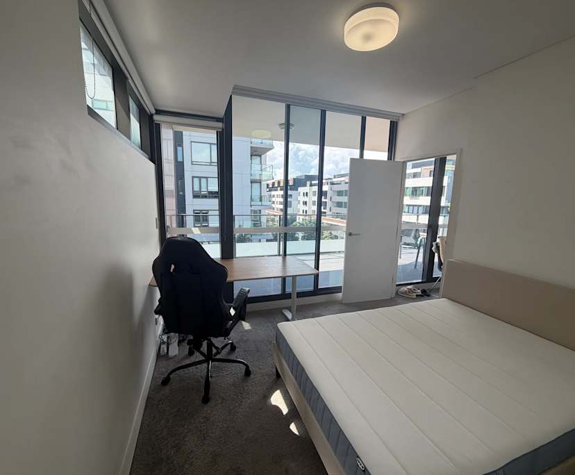 Room with ensuite in a flatshare