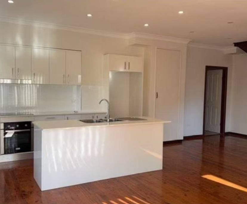$680, Granny-flat, 3 bathrooms, Oatlands NSW 2117