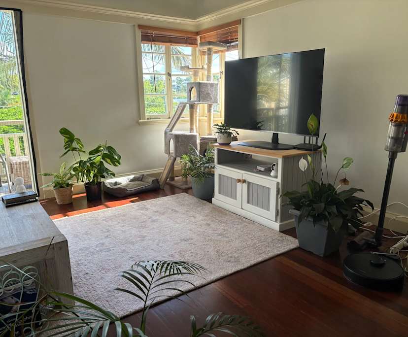 $315, Share-house, 2 bathrooms, Coorparoo QLD 4151