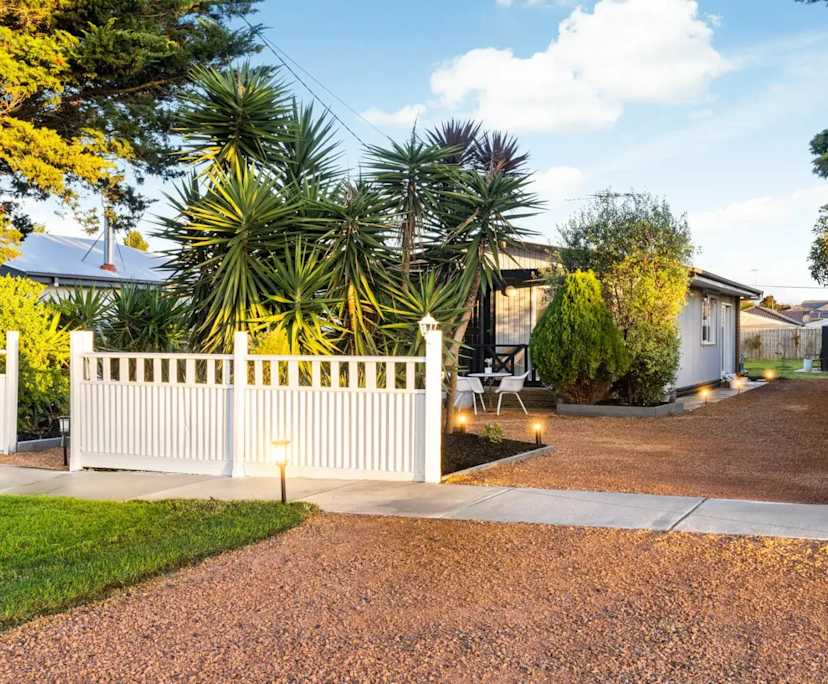 Whole property with 3 rooms for rent