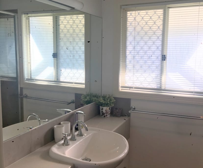 $350, Share-house, 3 bathrooms, West End QLD 4101