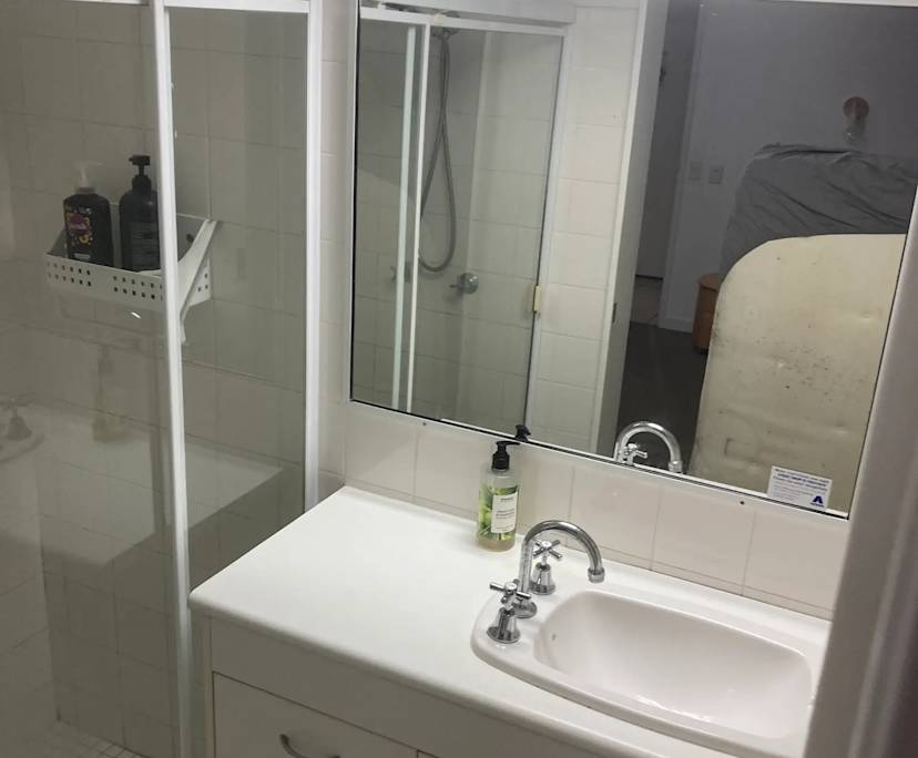 $500, Flatshare, 3 bathrooms, Alexandra Headland QLD 4572