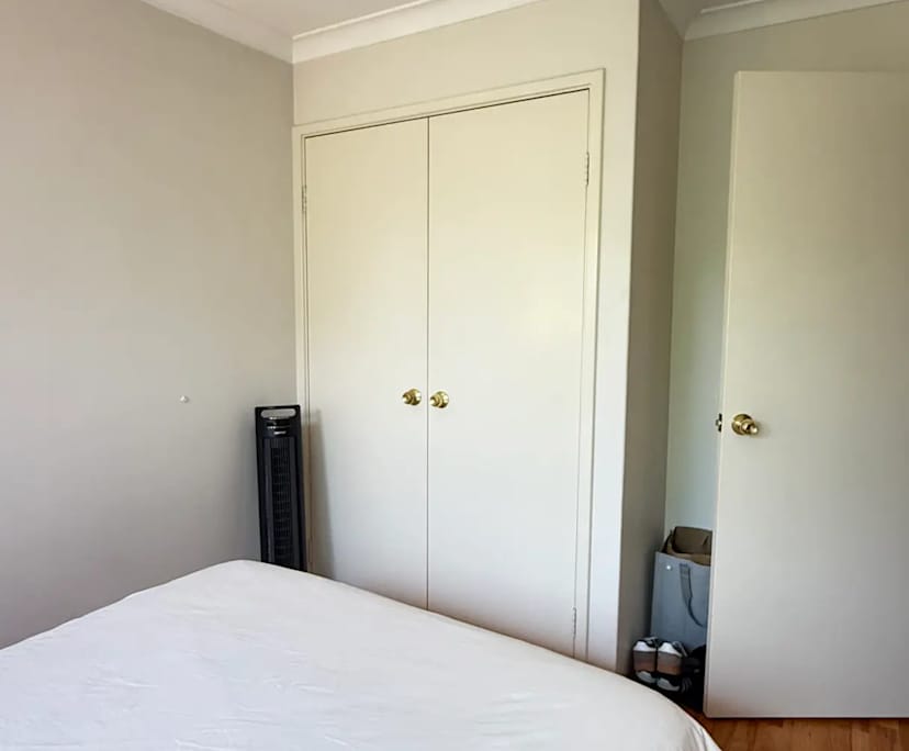 $300, Share-house, 3 bathrooms, Brentwood WA 6153