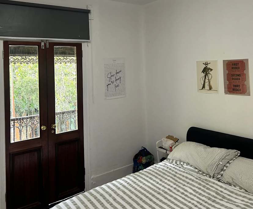 Furnished room in a share house