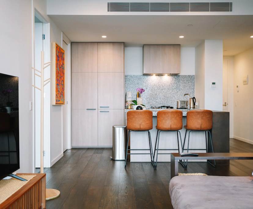 Furnished room with own bathroom